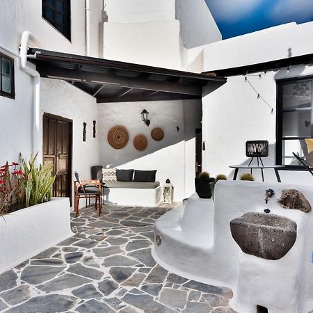 טגיסי Vivienda Vacacional El Patio De Franky מראה חיצוני תמונה