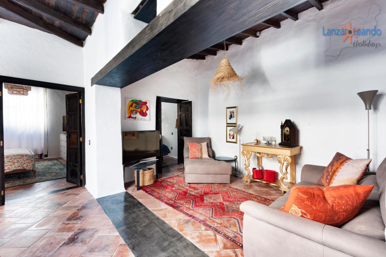 טגיסי Vivienda Vacacional El Patio De Franky מראה חיצוני תמונה