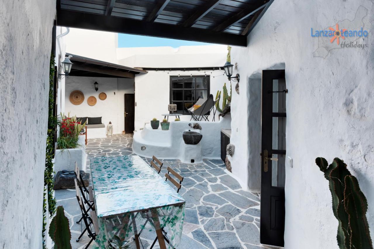 טגיסי Vivienda Vacacional El Patio De Franky מראה חיצוני תמונה