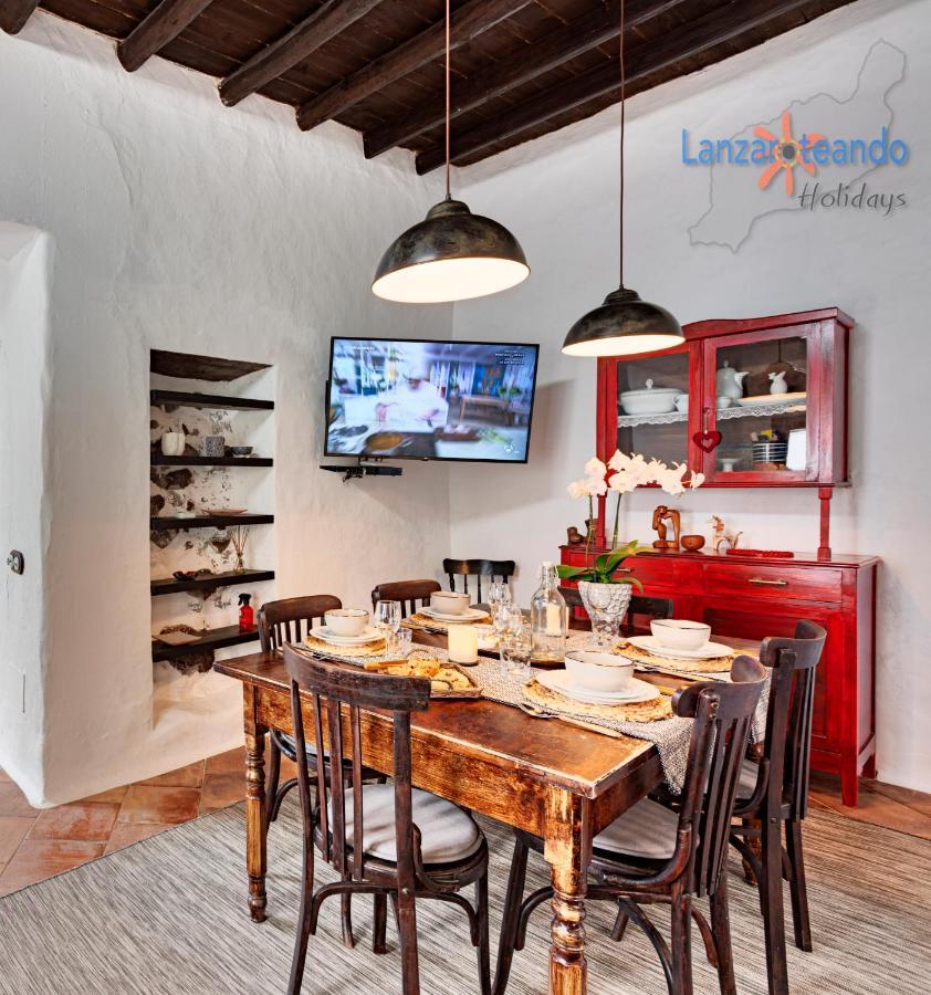 טגיסי Vivienda Vacacional El Patio De Franky מראה חיצוני תמונה